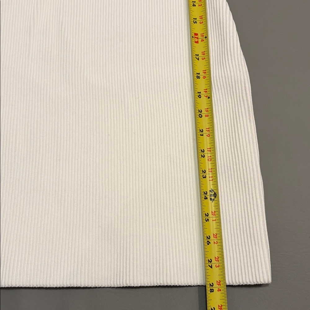 Aritzia Babaton Dress Mini NWT Sculpt Knit Cross Ribbed Halter White size Large - Picture 9 of 14